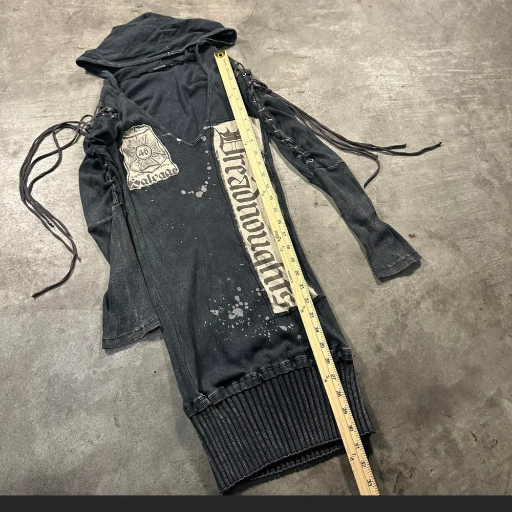 Salvage Vintage Y2K Black Hooded Dress With INSANE GRAPHICS!! M - Picture 6 of 7